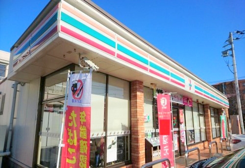 東林間オリエントハウス(セブンイレブン相模原東林間1丁目店)