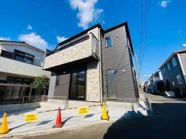 相模原市南区東林間7丁目　新築戸建