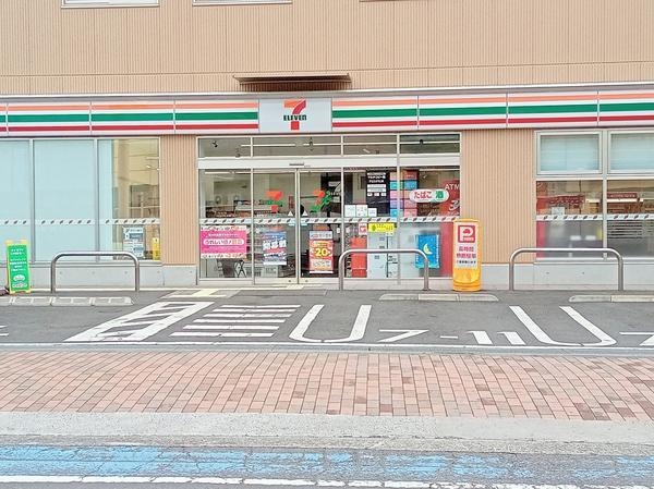 ライオンズステーションプラザ大和(セブンイレブン大和駅西店)