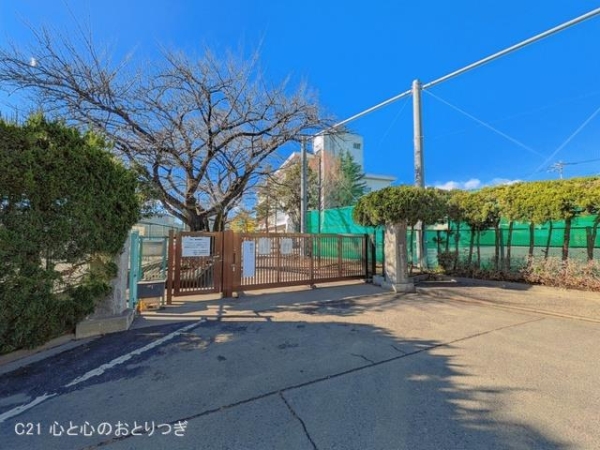 町田市金森６丁目の新築一戸建(町田市立南中学校)