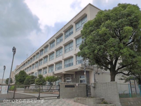 横浜市青葉区大場町　新築分譲住宅　A号棟(横浜市立鉄小学校)