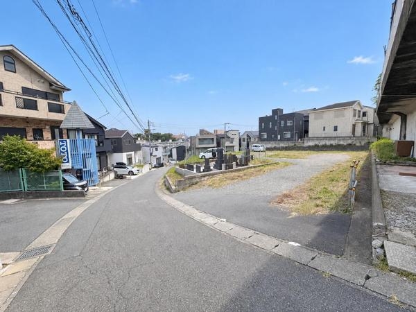 綾瀬市寺尾本町１丁目の土地