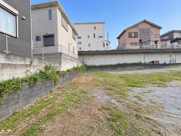 綾瀬市寺尾本町１丁目の土地