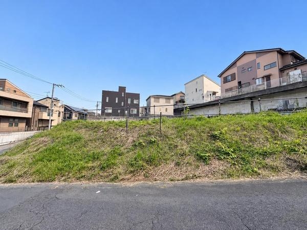 綾瀬市寺尾本町１丁目の土地