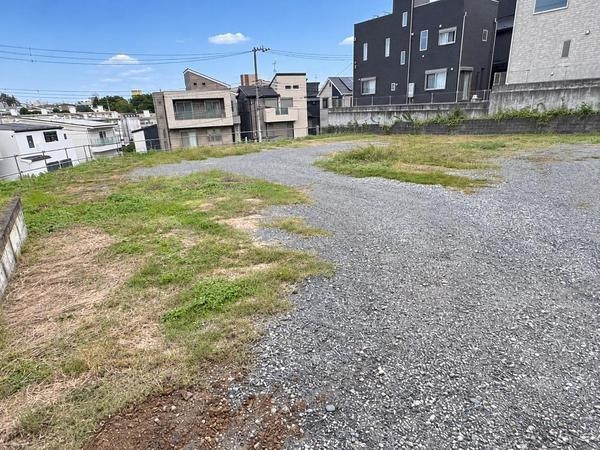 綾瀬市寺尾本町１丁目の土地