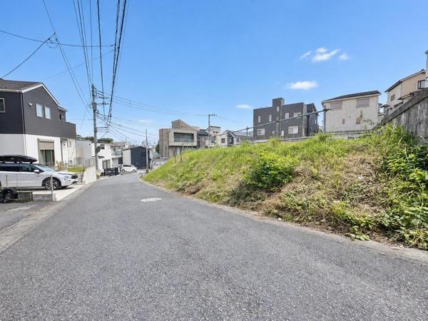 綾瀬市寺尾本町１丁目の土地