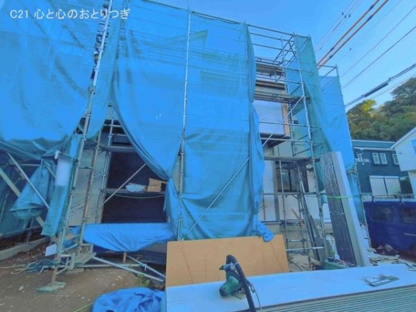藤沢市西富２丁目の新築一戸建