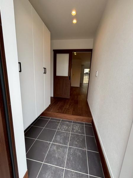 春日市一の谷四丁目戸建て1号棟(玄関)