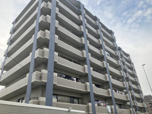 アムール和白駅