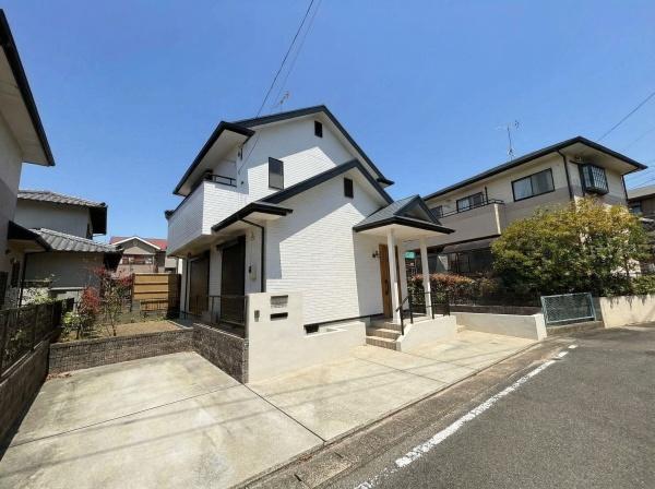 東区香椎3丁目戸建て