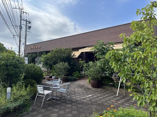 ヴェルデヒルズ名島河畔公園Ｆ棟(お菓子の工房オペラ)
