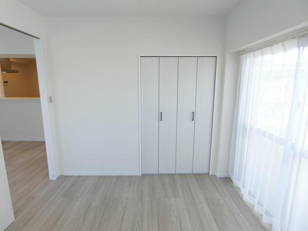 ライオンズマンション野間リフォーム済(洋室)