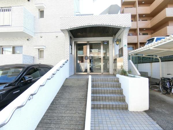 ライオンズマンション野間リフォーム済(エントランス)