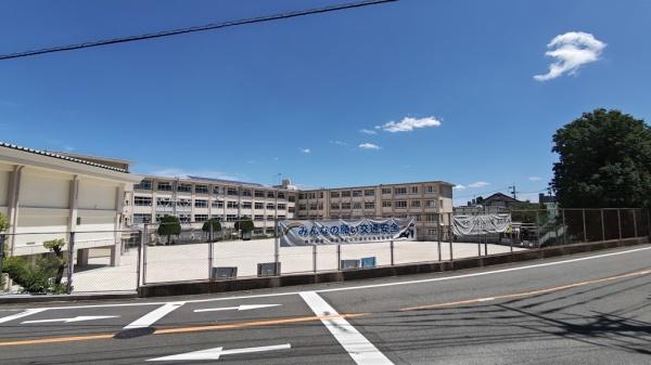 福岡市南区平和１丁目の土地(西高宮小学校)