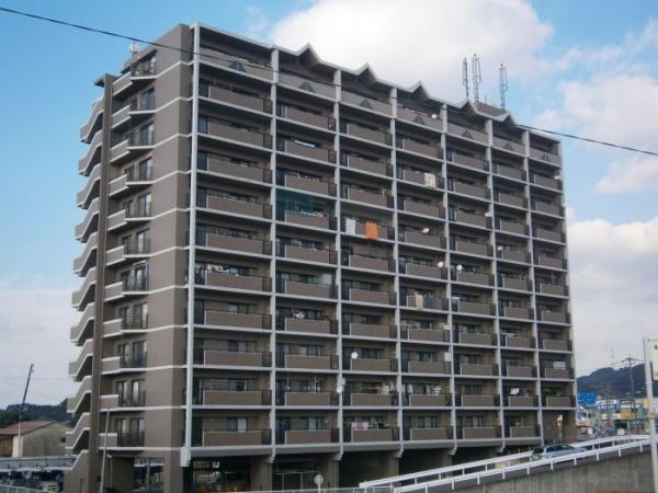 コモドヒル須恵中央駅前