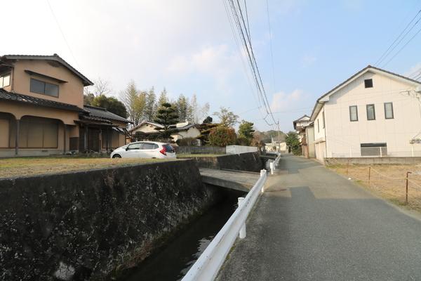 嘉麻市岩崎の土地