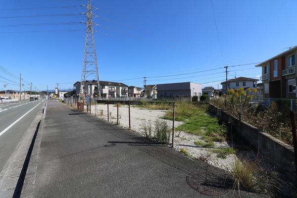 飯塚市中の土地