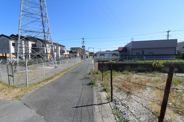 飯塚市中の土地