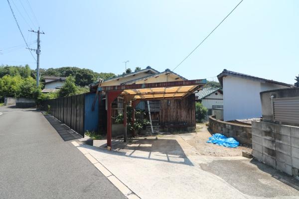 小竹町勝野　古家付き土地