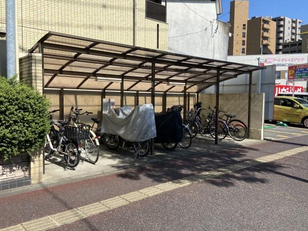 ロマネスク大濠アネックス