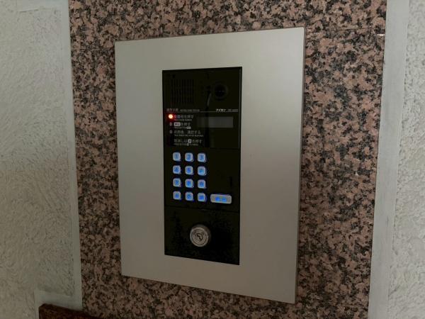 ツインタワー空港通り