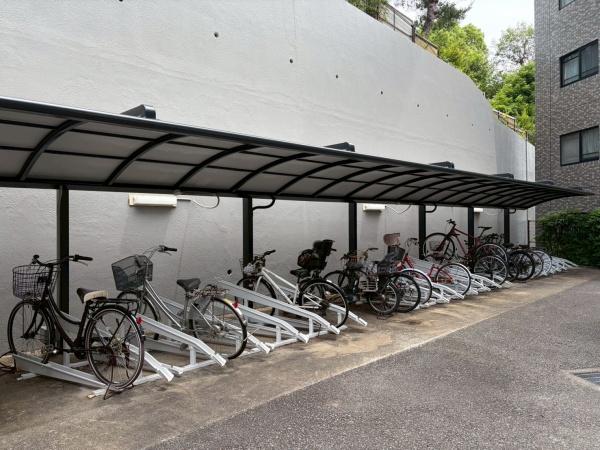 東峰マンション野間大池公園
