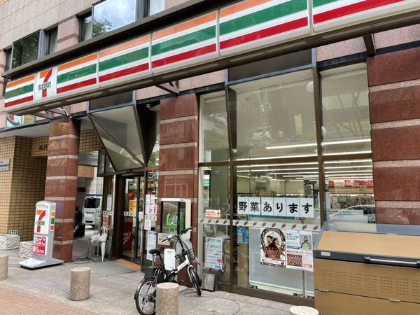赤坂パインマンション(セブンイレブン福岡警固2丁目店)
