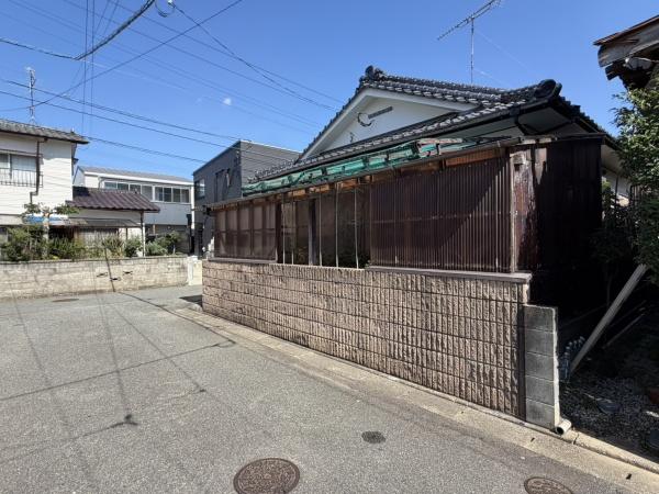 糟屋郡新宮町夜臼３丁目の土地