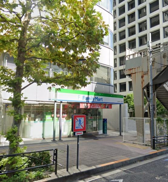 グランドメゾン元赤坂(ファミリーマート元赤坂一丁目店)