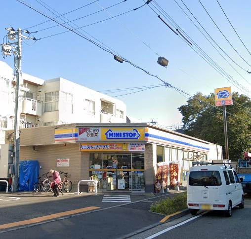 調布市西つつじケ丘４丁目の中古一戸建て(ミニストップ調布東つつじヶ丘店)