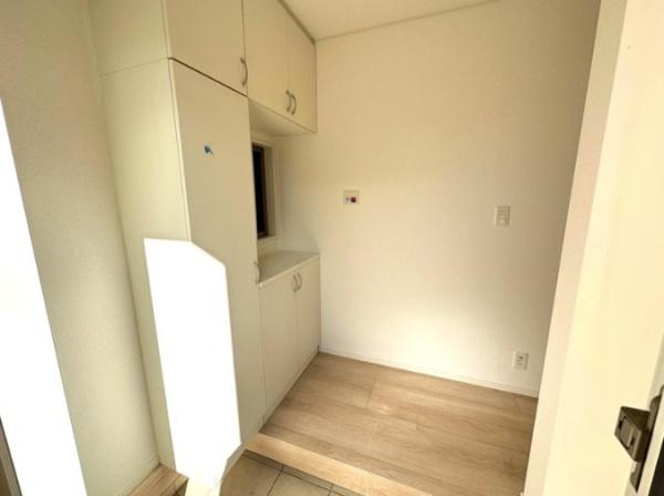 調布市西つつじケ丘４丁目の中古一戸建て