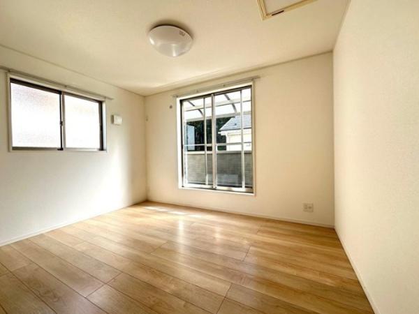 調布市西つつじケ丘４丁目の中古一戸建