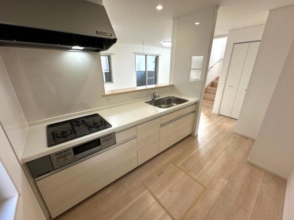 調布市西つつじケ丘４丁目の中古一戸建て