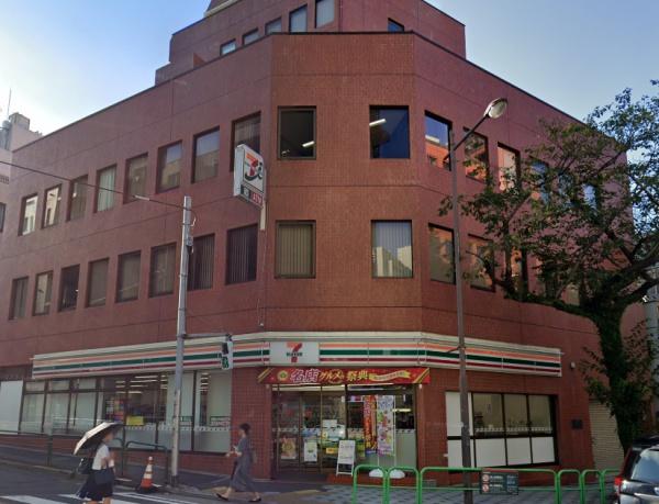 ビラハイツ北の丸(セブンイレブン九段南大妻通り店)