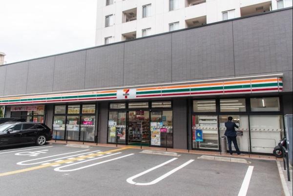 ライオンズガーデンテラス千歳烏山(セブンイレブン世田谷給田3丁目店)