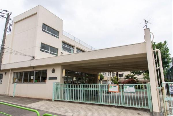 クレッセント芦花公園(世田谷区立武蔵丘小学校)
