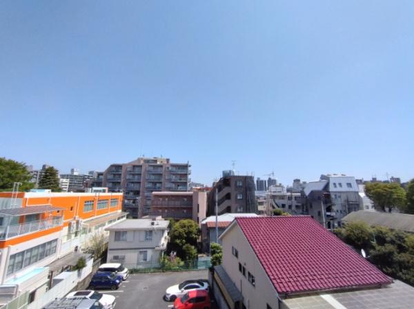 グローリオ三軒茶屋