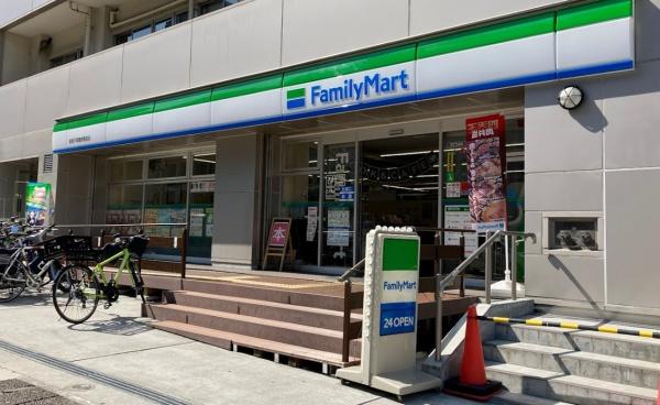 レイズビル高田馬場(ファミリーマート新宿戸塚警察署前店)
