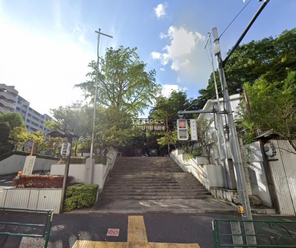 レイズビル高田馬場(水稲荷神社)