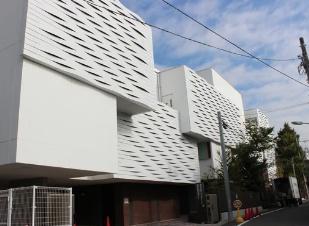 パークホームズ南麻布ザレジデンス(港区立高輪図書館分室)
