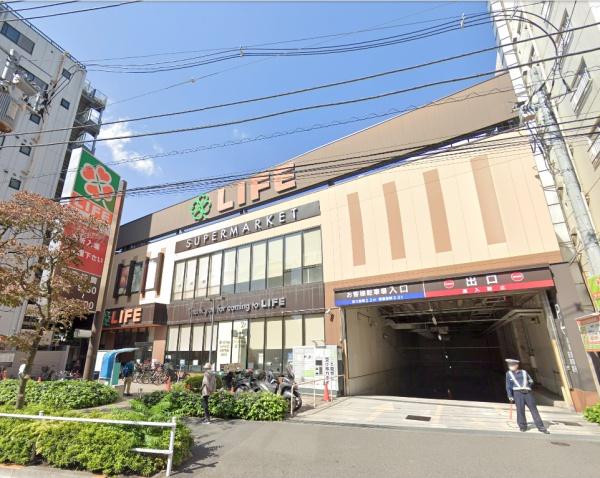 ウィンコート神楽坂(ライフ若松河田駅前店)
