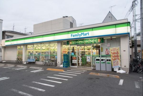 イルサント阿佐ヶ谷(ファミリーマート阿佐谷北六丁目店)