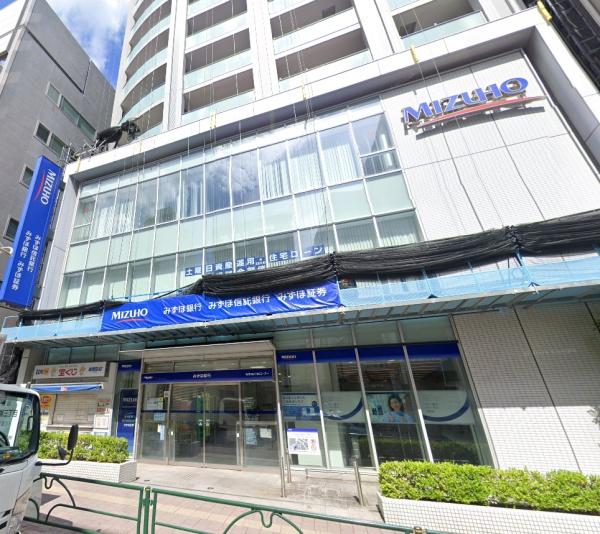 ザ・サンメゾン目白近衛町エルド(みずほ銀行高田馬場支店)