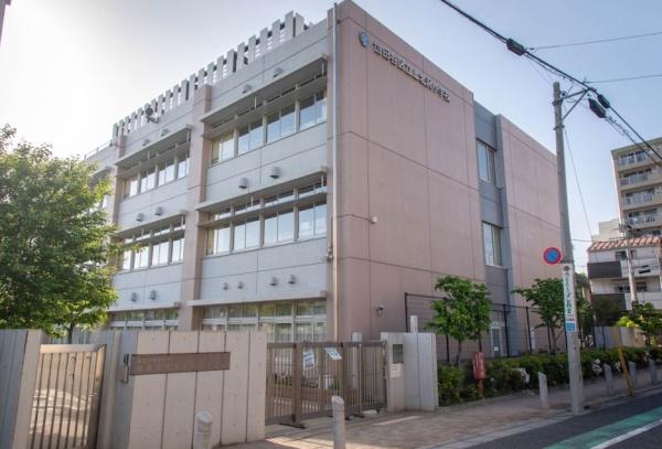 ザ・パークハウス上北沢(世田谷区立上北沢小学校)