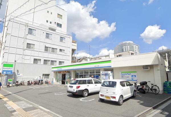 ローブ(ファミリーマート本駒込二丁目店)