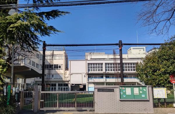 ローブ(文京区立駕籠町小学校)