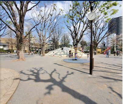 新宿区赤城下町の土地(新宿区立白銀公園)