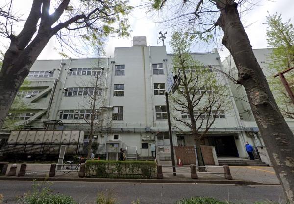 西戸山タワーホウムズサウスタワー(新宿区立中央図書館)