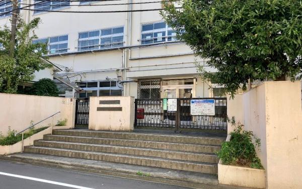 フラッツ景丘(渋谷区立広尾中学校)
