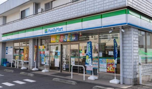 つつじヶ丘ガーデンハウスパークサイドレジデンス(ファミリーマート調布上ノ原店)